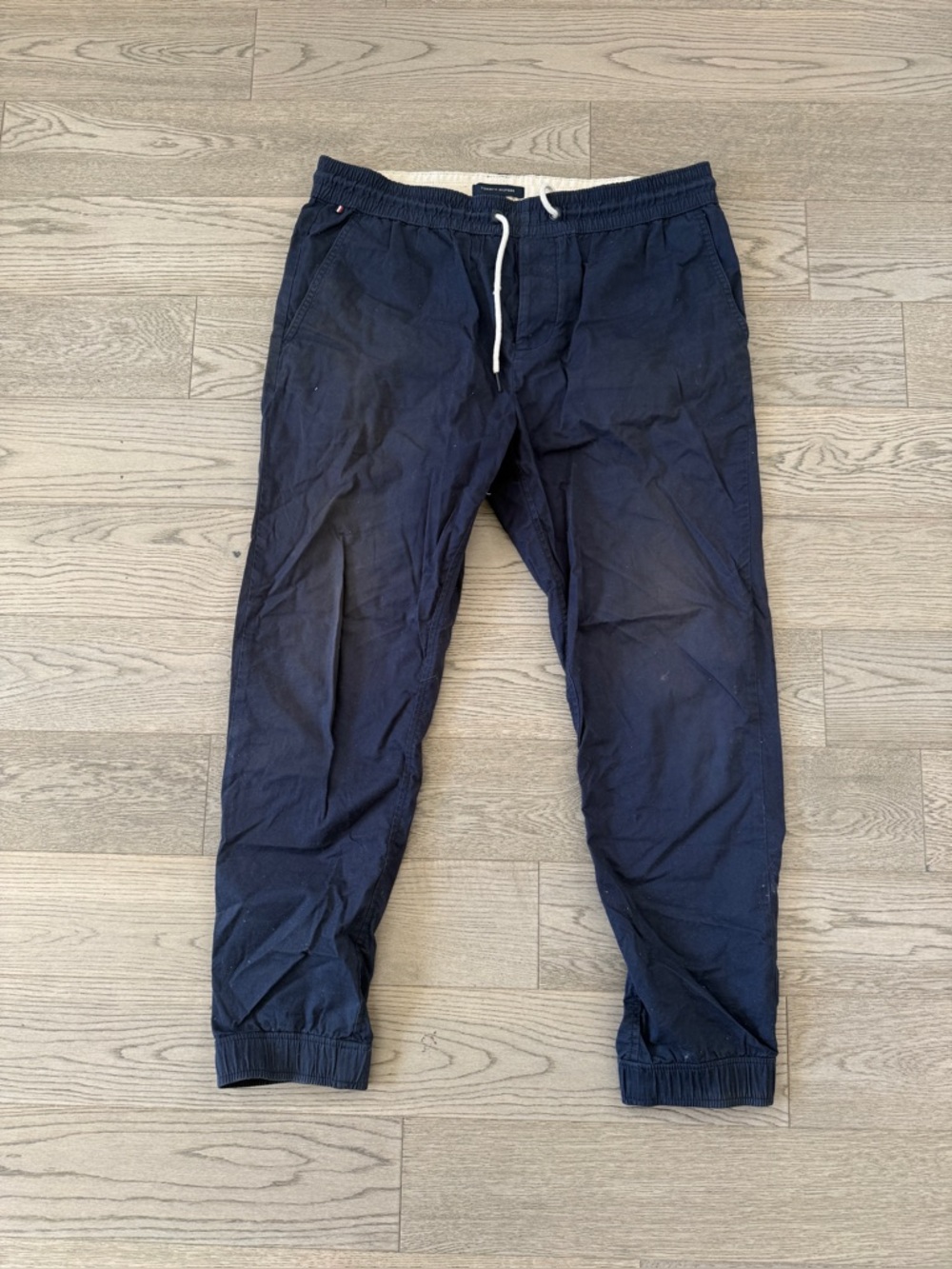 Tommy Hilfiger Navy Jogger Pants (Size L)